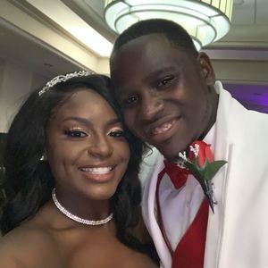 Meet your Posher, Antonica